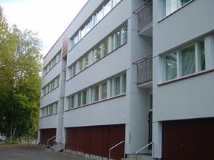 Kasarminkatu 8, Kouvola